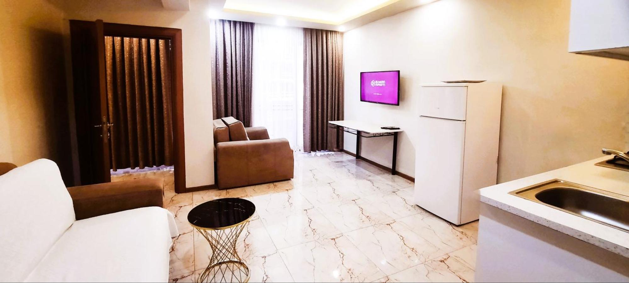 Selazir Apart Hotel บาทูมิ ภายนอก รูปภาพ